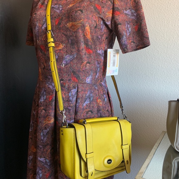 🌼Coach mini Brooklyn crossbody🌼 - Picture 5 of 6